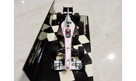 Formula 1 Sauber C29 K. Kobayashi 40 years of Sauber Motorsport German GP 2010, масштабная модель, Minichamps, scale43