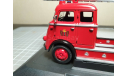 Модель пожарного автомобиля DAF A1600 Fire Engine, образца 1962 красный с черными крыльями, масштабная модель, Yat Ming, scale43