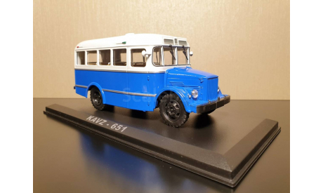 КАвЗ-651 KAVZ-651 бело-синий Classicbus 03001B, масштабная модель, scale43