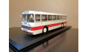 IKARUS 556 .10 белый с бордовой полосой Арт. 04013 CLASSICBUS, масштабная модель, 1:43, 1/43