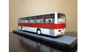 IKARUS 256.51 Икарус Бело-Бордовый Арт. 04017С CLASSICBUS, масштабная модель, 1:43, 1/43