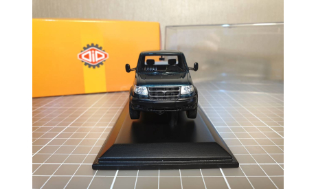 УАЗ 23602 Карго Патриот Зеленый DIP  231638, масштабная модель, DiP Models, 1:43, 1/43