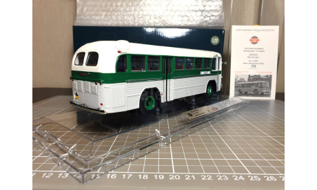 ЗИС - 129 1956г. Москва DIP MODELS 112902, масштабная модель, 1:43, 1/43