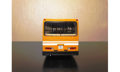 ЛИАЗ 5256 Агат - Охра с белыми полосами Арт.  04012E DEMPRICE, масштабная модель, 1:43, 1/43
