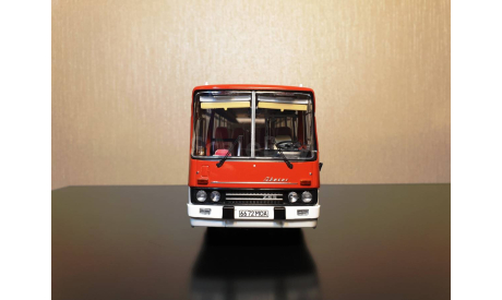 IKARUS 256.54 Икарус Красно-Белый с ГРЗ Арт. 04017E DEMPRICE АУКЦИОН С РУБЛЯ!!!, масштабная модель, scale43