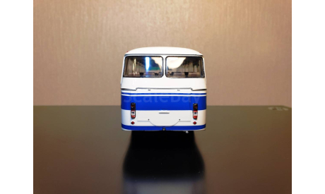 ЛАЗ-699Р белый с синими полосами Арт. 04014G DEMPRICE, масштабная модель, 1:43, 1/43
