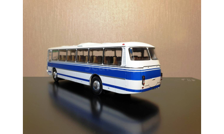 ЛАЗ-699Р белый с синими полосами Арт. 04014G DEMPRICE, масштабная модель, 1:43, 1/43