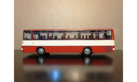 IKARUS 256.55 Икарус Красно-Белый Арт. 04017F DEMPRICE, масштабная модель, scale43