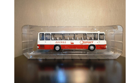 IKARUS 255.70 Икарус ТУРИСТ МОСКВА Арт. 04021A DEMPRICE, масштабная модель, 1:43, 1/43