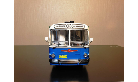 Троллейбус ЗиУ-5 Мороз Арт. 04006J DEMPRICE, масштабная модель, 1:43, 1/43
