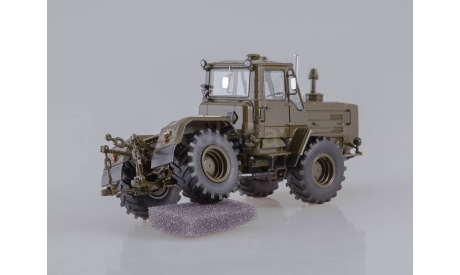 Трактор ХТЗ Т-150К (хаки) SSM8014, масштабная модель, Start Scale Models (SSM), scale43