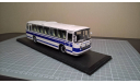 Модель ЛАЗ-699Р Белый- Cиние полосы CLASSICBUS, масштабная модель, 1:43, 1/43