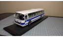 Модель ЛАЗ-699Р Белый- Cиние полосы CLASSICBUS, масштабная модель, 1:43, 1/43