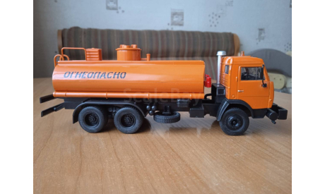 КАМАЗ - 5320 Бензовоз, масштабная модель, DeAgostini, scale43