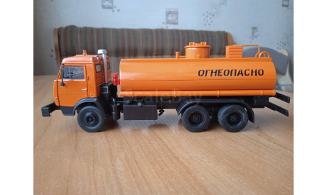 КАМАЗ - 5320 Бензовоз, масштабная модель, DeAgostini, scale43
