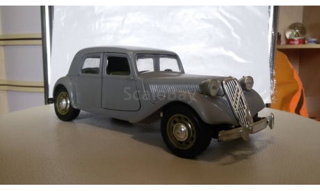 CITROEN T.A. 15cv, масштабная модель, Citroën, BBurago, 1:24, 1/24