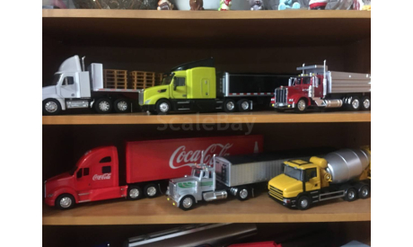 Renault Magnum. Распродажа коллекции., масштабная модель, New Ray, 1:32, 1/32