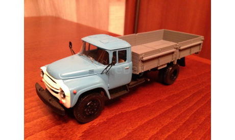 DNK  ЗИЛ-130Г длиннобазный бортовой ранняя решетка, масштабная модель, 1:43, 1/43, D.N.K. (Серия ЗИЛ-130)
