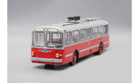 Троллейбус ЗИУ 5 Звезда (Красный) Demprice, масштабная модель, scale43