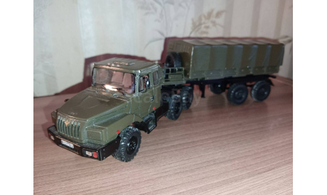 Урал-6361-42 Ивеко с полуприцепом, масштабная модель, Элекон, scale43