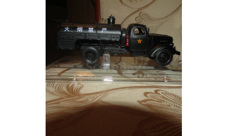 Jiefang CA-10B/DD400Y (Black) Century Dragon, редкая масштабная модель, scale43
