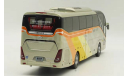 Higer QLK6127B Tourist светятся фары и свет в салоне, масштабная модель, scale43