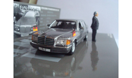 Mercedes - Benz  500 SEL  W126  1985 год Bundeskanzler  Dr. Helmut Kohl, масштабная модель, 1:43, 1/43, Minichamps, Mercedes-Benz