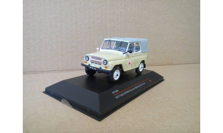 УАЗ 469БГ IST040 МЕДПОМОЩЬ, масштабная модель, IST Models, scale43