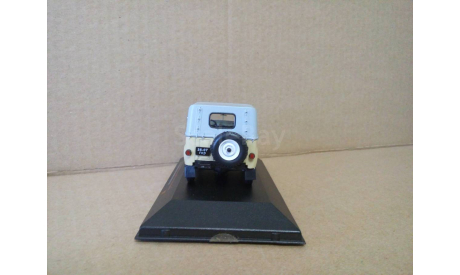УАЗ 469БГ IST040 МЕДПОМОЩЬ, масштабная модель, IST Models, scale43