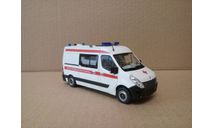 СКОРАЯ МЕДИЦИНСКАЯ ПОМОЩЬ НА БАЗЕ RENAULT MASTER, масштабная модель, scale43
