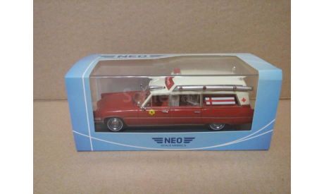 СКОРАЯ МЕДИЦИНСКАЯ ПОМОЩЬ CADILLAC S&S  AMBULANCE FIRE RESCUE, масштабная модель, Neo Scale Models, scale43