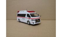 TOYOTA HIACE AMBULANCE/СКОРАЯ МЕДИЦИНСКАЯ ПОМОЩЬ/, масштабная модель, scale32