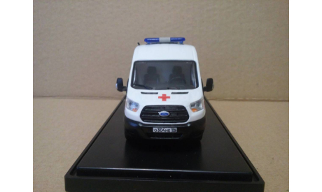СКОРАЯ МЕДИЦИНСКАЯ ПОМОЩЬ НА БАЗЕ FORD TRANSIT, масштабная модель, scale43