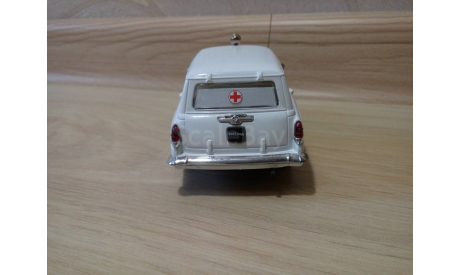 ГАЗ 22 СКОРАЯ МЕДИЦИНСКАЯ ПОМОЩЬ, масштабная модель, scale43