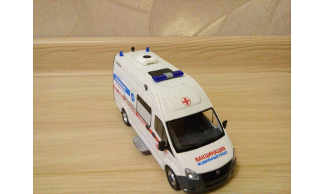 СКОРАЯ МЕДИЦИНСКАЯ ПОМОЩЬ НА БАЗЕ GAZEL NEXT ., масштабная модель, ГАЗ, 1:43, 1/43