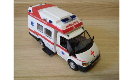 СКОРАЯ МЕДИЦИНСКАЯ ПОМОЩЬ НА БАЗЕ FORD TRANSIT., масштабная модель, 1:43, 1/43