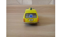 СКОРАЯ МЕДИЦИНСКАЯ ПОМОЩЬ НА БАЗЕ VOLVO-145 AMBULANCE, масштабная модель, scale43