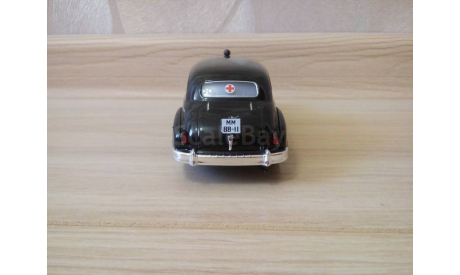 ЗИС-110 ГОН СКОРАЯ МЕДИЦИНСКАЯ ПОМОЩЬ ., масштабная модель, DeAgostini, scale43