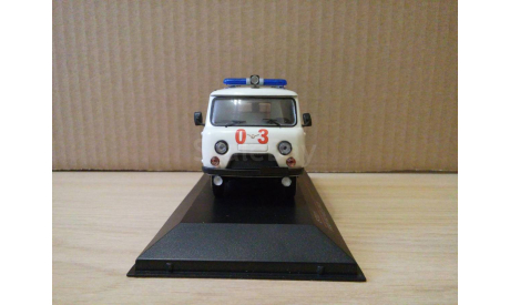 СКОРАЯ МЕДИЦИНСКАЯ ПОМОЩЬ НА БАЗЕ УАЗ-452, масштабная модель, IST Models, scale43