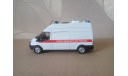 СКОРАЯ МЕДИЦИНСКАЯ ПОМОЩЬ НА БАЗЕ FORD TRANSIT, масштабная модель, scale43