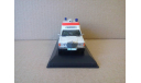 MERCEDES- BENZ  230E KTW KRANKENWAGEN/AMBULANCE/, масштабная модель, Mercedes-Benz, Minichamps, 1:43, 1/43