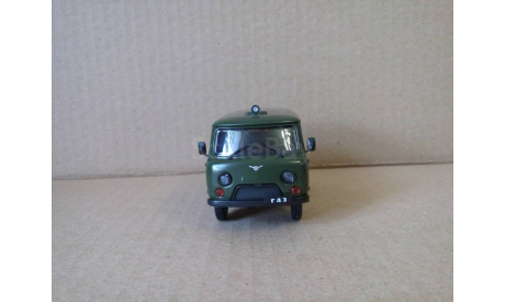 УАЗ 452А САНИТАРНЫЙ АВТОЛЕГЕНДЫ СССР., масштабная модель, DeAgostini, scale43