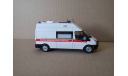 СКОРАЯ МЕДИЦИНСКАЯ ПОМОЩЬ НА БАЗЕ FORD TRANSIT, масштабная модель, scale43