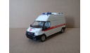 СКОРАЯ МЕДИЦИНСКАЯ ПОМОЩЬ НА БАЗЕ FORD TRANSIT, масштабная модель, scale43