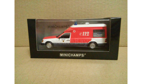 MERCEDES- BENZ W-124 E-KLASSE KRANKENWAGEN/AMBULANCE/, масштабная модель, Minichamps, scale43, Mercedes-Benz