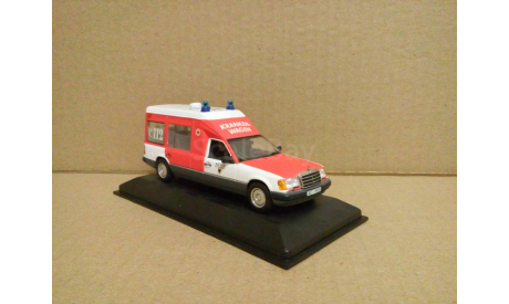 MERCEDES- BENZ W-124 E-KLASSE KRANKENWAGEN/AMBULANCE/, масштабная модель, Minichamps, scale43, Mercedes-Benz