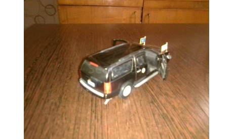 Chevy Suburban presibential armored Barack Abama 2010 1/43, масштабная модель, Chevrolet, Luxury, scale43