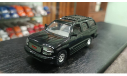 GMC YUKON  1/43