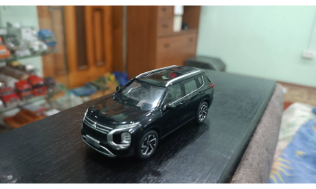 Mitsubishi  Outlander 2023, масштабная модель, Дилерская, scale43