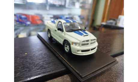 Dodge ram  1500   1/43, масштабная модель, Spark, scale43